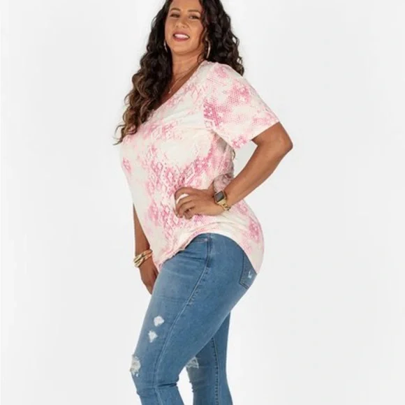 LuLaRoe Confetti Print Iris Tunic Size Medium EUC Unicorn Print! (Size Down 1-2) - Picture 6 of 6